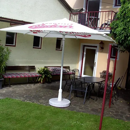 Bed & Breakfast Fruehstueckspension Leopold Janu 3*