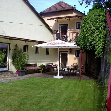 Fruehstueckspension Leopold Janu