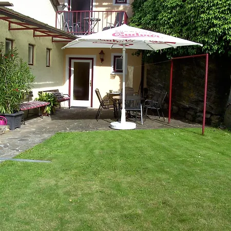 Bed & Breakfast Fruehstueckspension Leopold Janu