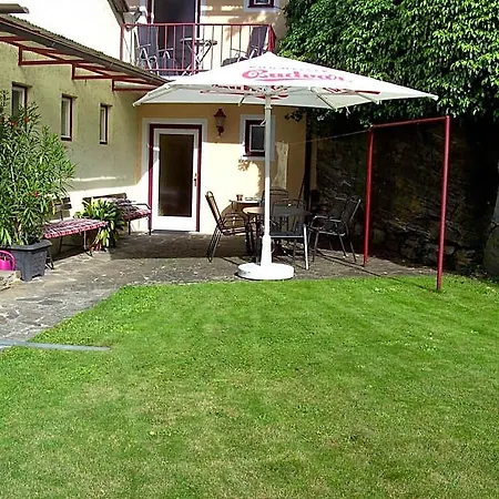 Bed & Breakfast Fruehstueckspension Leopold Janu