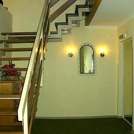 Bed & Breakfast Fruehstueckspension Leopold Janu