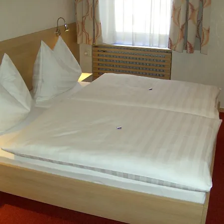 Leopold Janu 3* Senftenberg