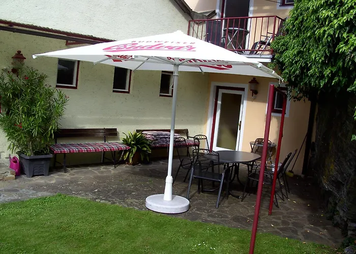 Nocleg ze śniadaniem Fruehstueckspension Leopold Janu 3*