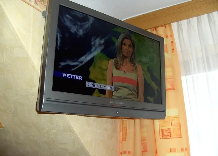 住宿加早餐酒店 Fruehstueckspension Leopold Janu